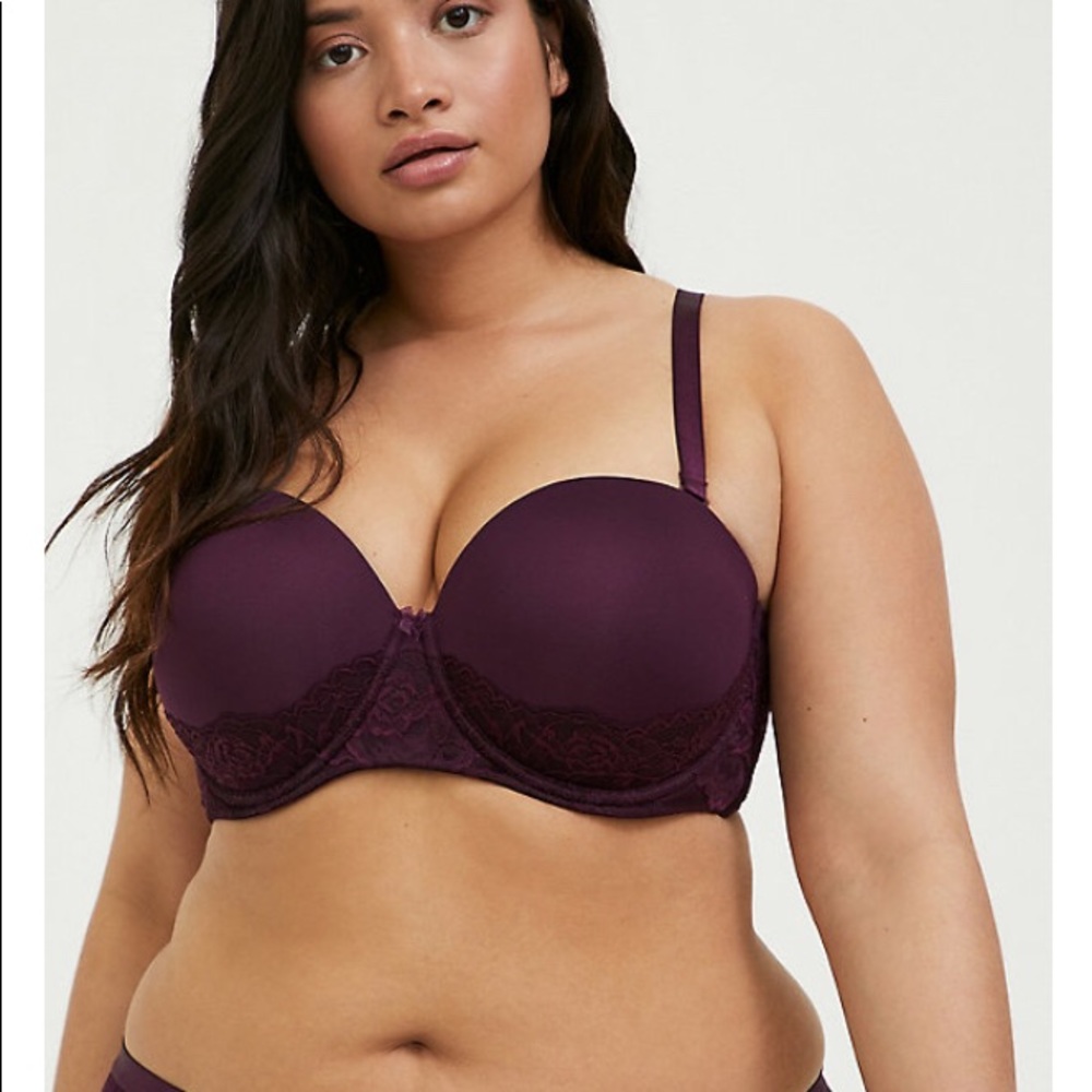 Torrid convertible strapless bra 40D Brand New